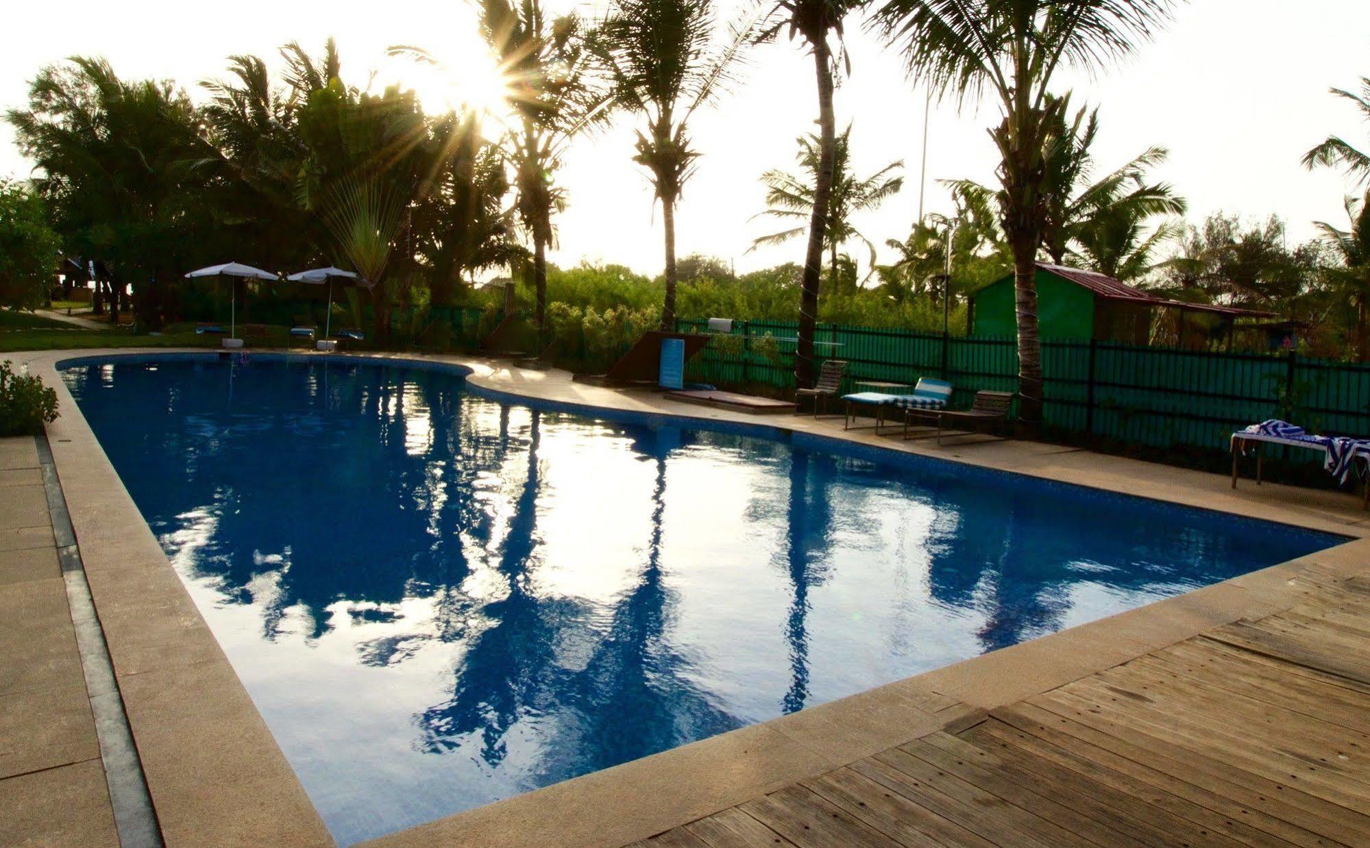 360° Beach Retreat Candolim Buitenkant foto